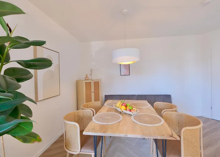 Exklusive Traumwohnung In Bester Innenstadt Lage *