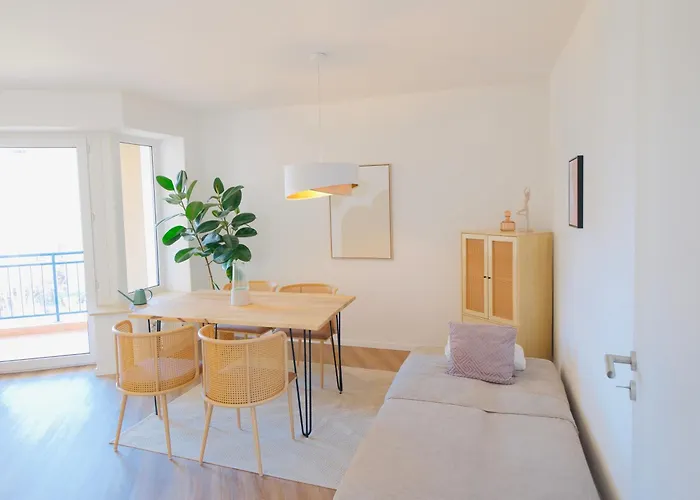 Exklusive Traumwohnung In Bester Innenstadt Lage *